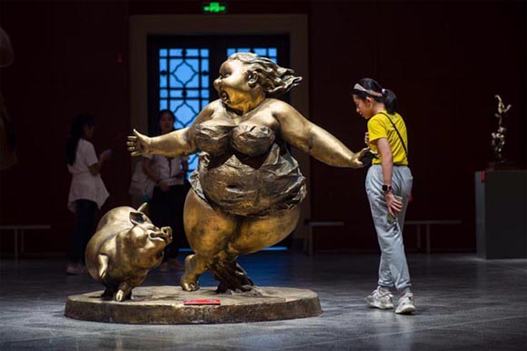时代乐章——许鸿飞雕塑世界巡展·昆明站开展